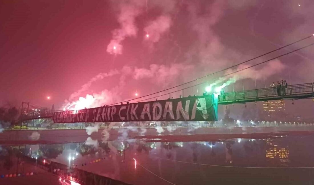 Adana Demirspor taraftarları, kulübün kuruluşunun 84. yıl dönümü dolayısıyla düzenlenen