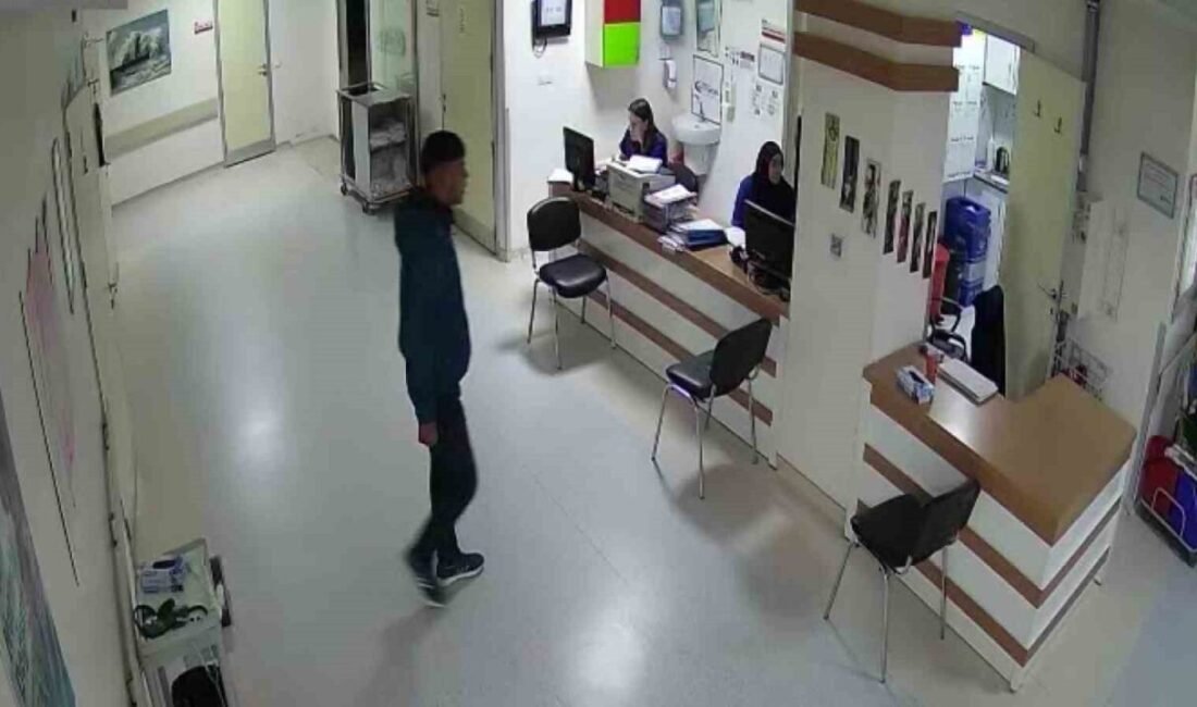 Adana’da hastanelerde sağlık çalışanları ve hastaların kredi kartları ile telefonlarını