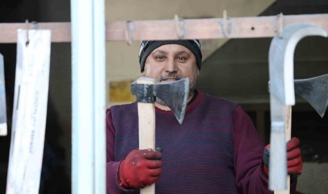 Adana’nın Kozan ilçesinde ata yadigâr mesleği gelecek nesillere aktarmak için