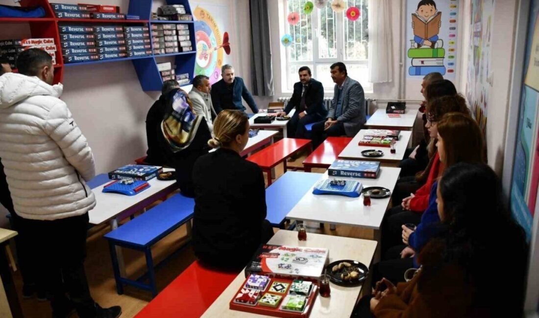 Hatay’ın Belen ilçesinde bulunan Ziya Gökalp İlkokulu’nda zeka sınıfı açılışı