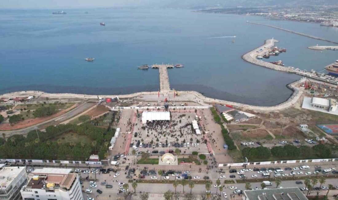 Hatay’ın İskenderun ilçesinde 80 santimetre kaymanın yaşandığı sahilde yenileme projesi