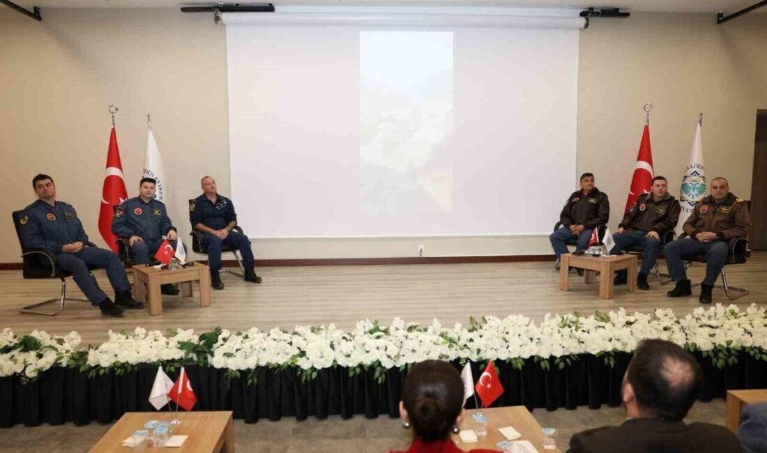 Alanya Alaaddin Keykubat Üniversitesinde (ALKÜ) düzenlenen “Gökyüzü Buluşmaları 2” etkinliğinde