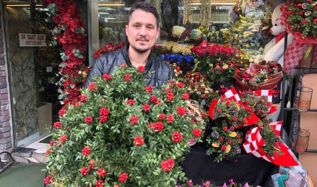 Isparta’da yoğun ilgi gören kokina çiçeği, hem dekoratif güzelliği hem