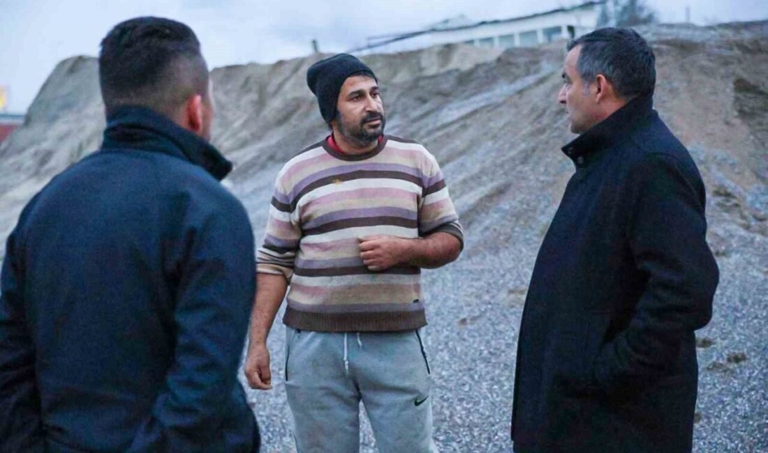 Manavgat Belediye Başkanı Dr. Niyazi Nefi Kara, ilçede yaşanan sel