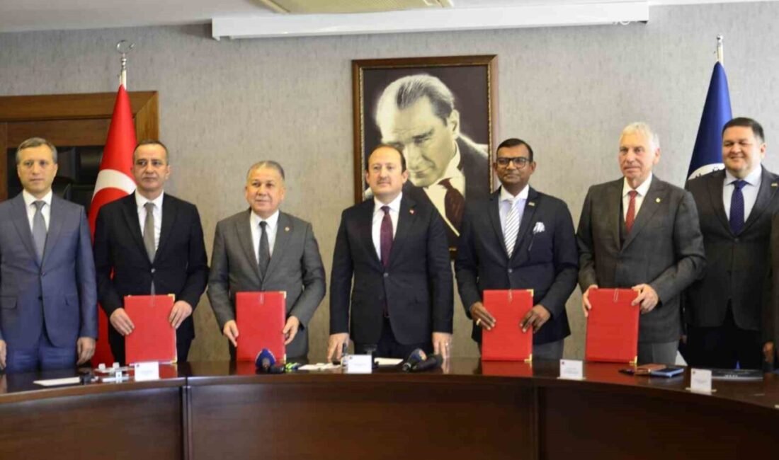 Vali Ali Hamza Pehlivan, Mersin Üniversitesi Denizcilik Fakültesi’nin sektöre nitelikli