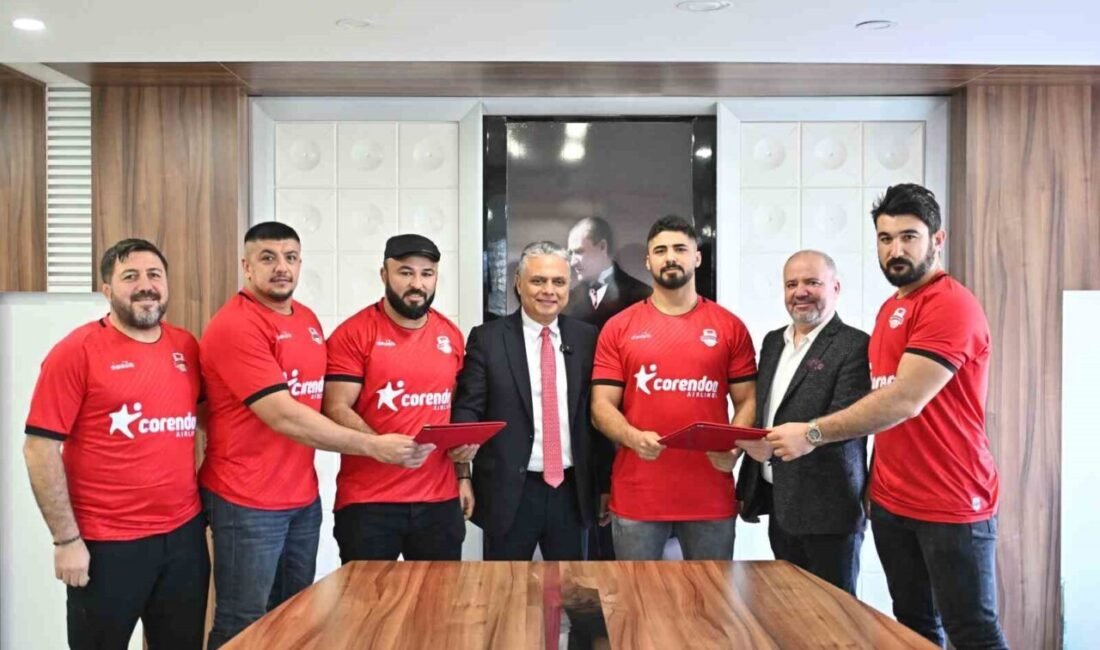 Muratpaşa Belediye Başkanı Ümit Uysal, 2025 yılı güreş sezonunda Muratpaşa’yı