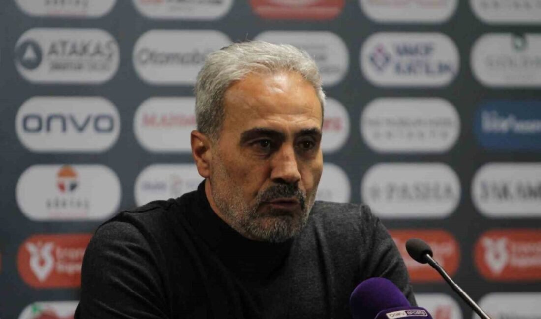 Adana Demirspor Teknik Direktörü Mustafa Dalcı, Atakaş Hatayspor’u 3-1 mağlup