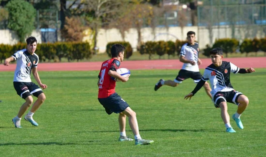 Osmaniye’de düzenlenen okullar arası Gençler Kız ve Genç Erkekler Ragbi