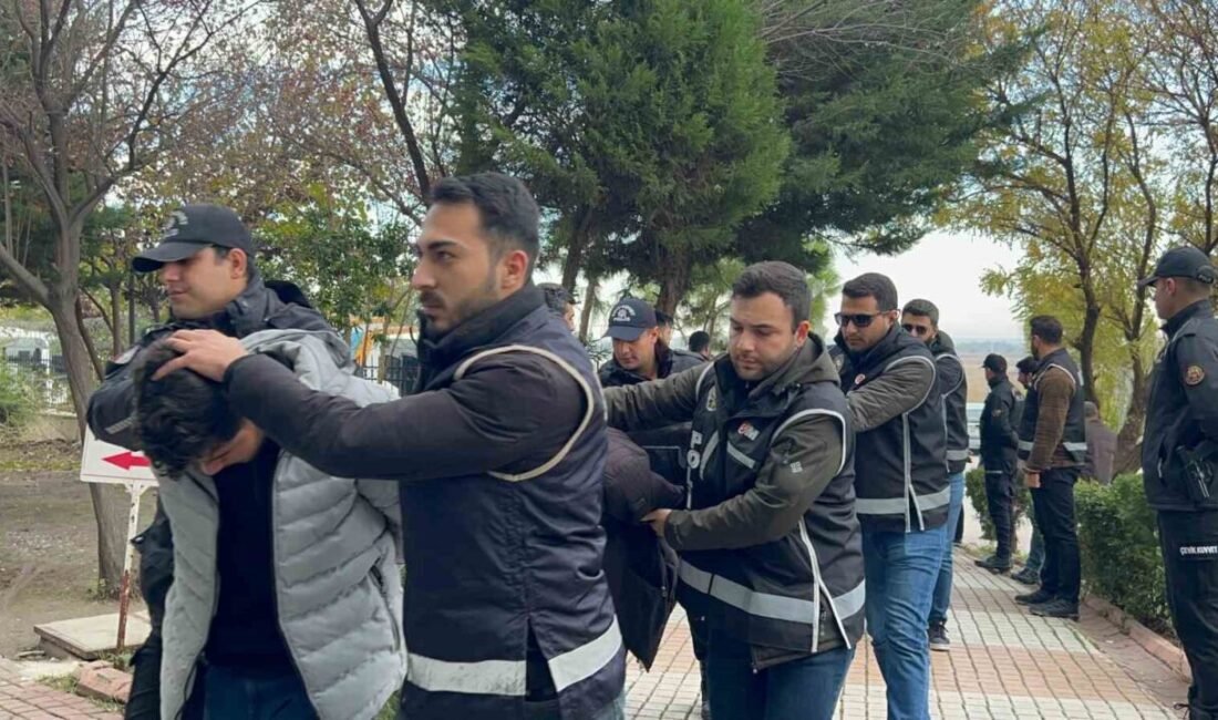 Adana’nın Ceyhan ilçesinde “Sazan Sarmalı” yönetimiyle 38 kişiyi motosiklet satışı