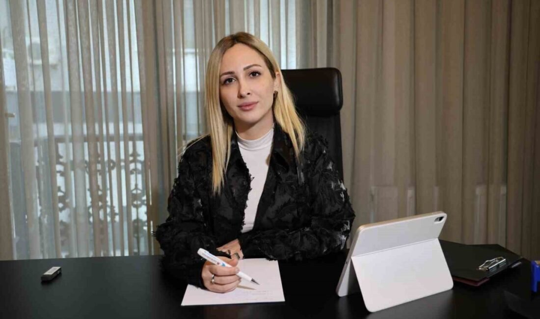 Psikolog Hande Nacar Baş, sosyal medyanın sosyal anksiyeteyi tetikleyerek insan
