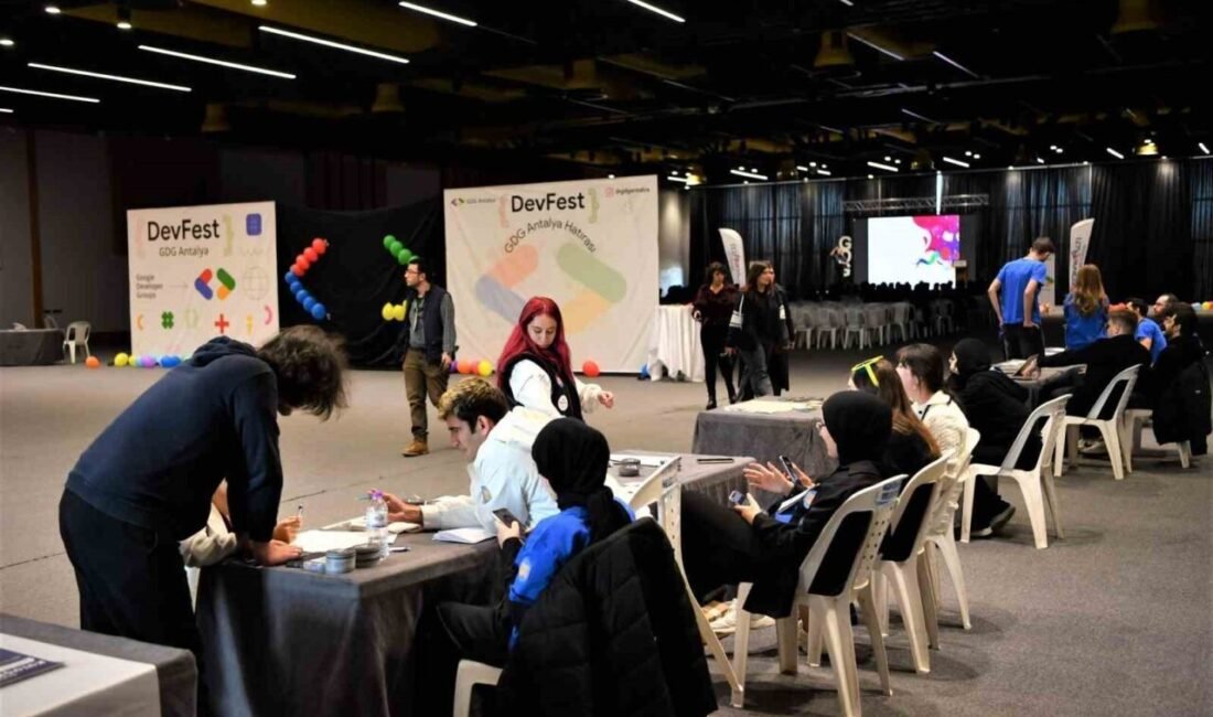 Konyaaltı Belediyesi ve GDG (Google Developer Groups) Antalya işbirliğiyle gerçekleştirilen