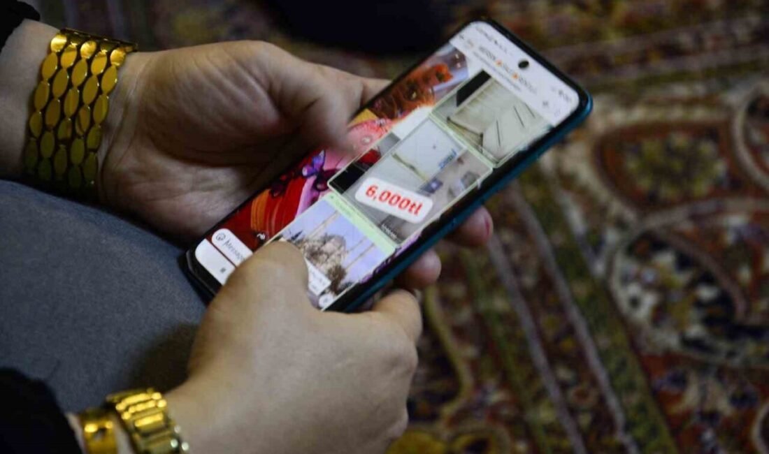 Mersin’de, Esad rejiminin düşmesiyle ülkelerine dönmeye karar veren bazı Suriyeliler,