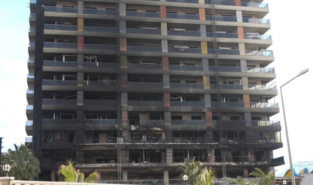 Antalya’nın Alanya ilçesinde dün akşam saatlerinde konut olarak yapımına başlanılan