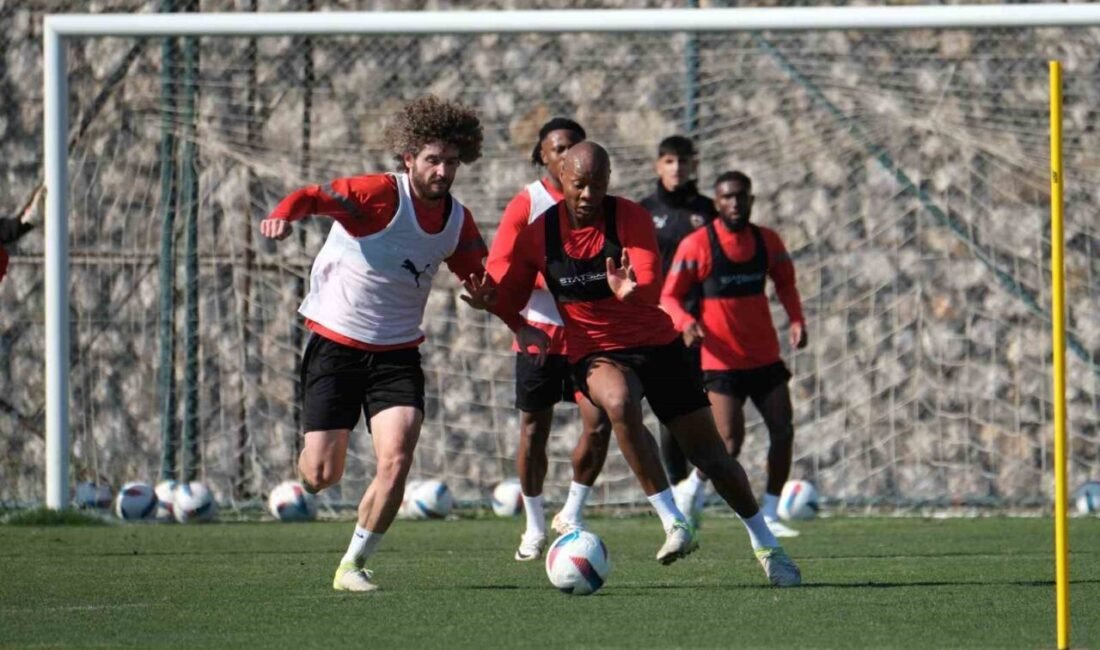 Trendyol Süper Lig’in 22. haftasında Mersin’de Antalyaspor’u konuk edecek olan