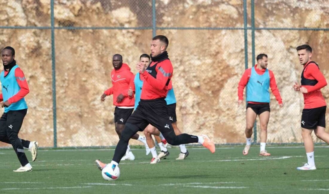 Trendyol Süper Lig’in 21. haftasında deplasmanda Kasımpaşa ile karşılaşacak olan