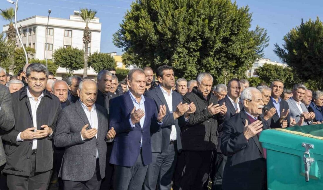 Mersin Büyükşehir Belediye Başkanı Vahap Seçer’in halası Sevinç Gökayaz vefat
