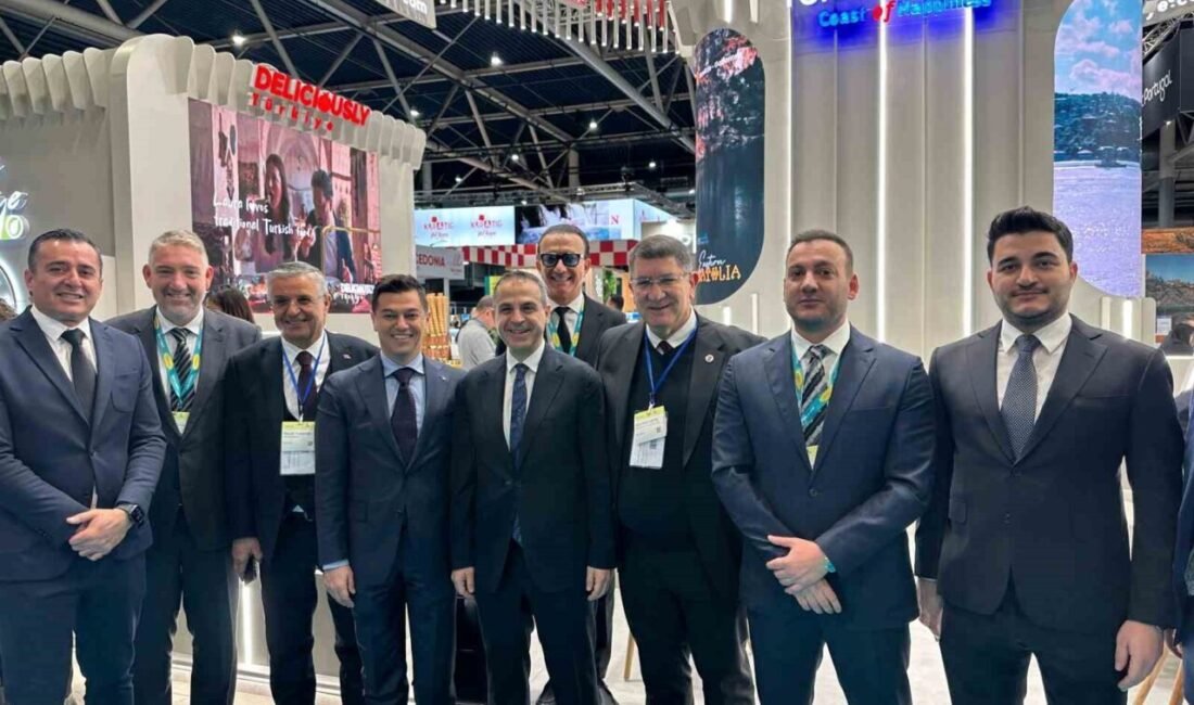 Kemer Belediye Başkanı Necati Topaloğlu, Hollanda’nın en önemli turizm fuarı