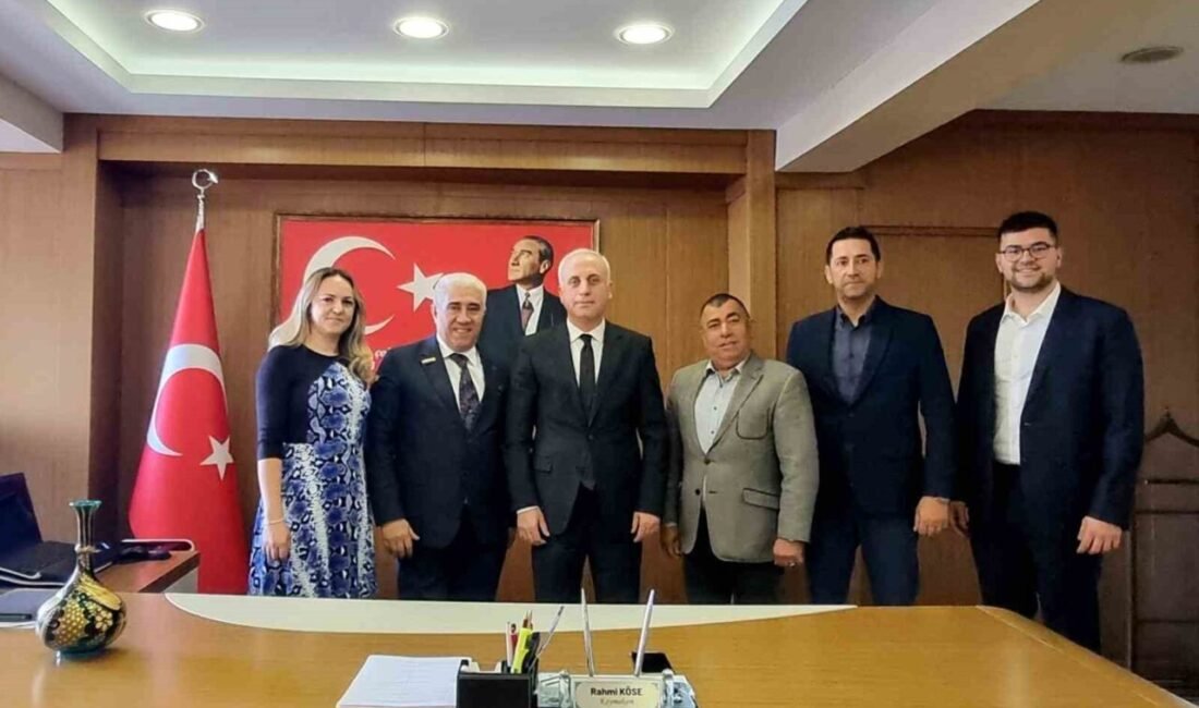 Çorum İş İnsanları Platformu, Konyaaltı Kaymakamı Rahmi Köse’yi makamında ziyaret