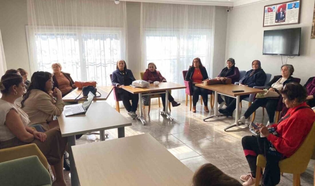 Çukurova Belediyesi tarafından kadınlara yönelik Aile İçi İletişim konulu seminer