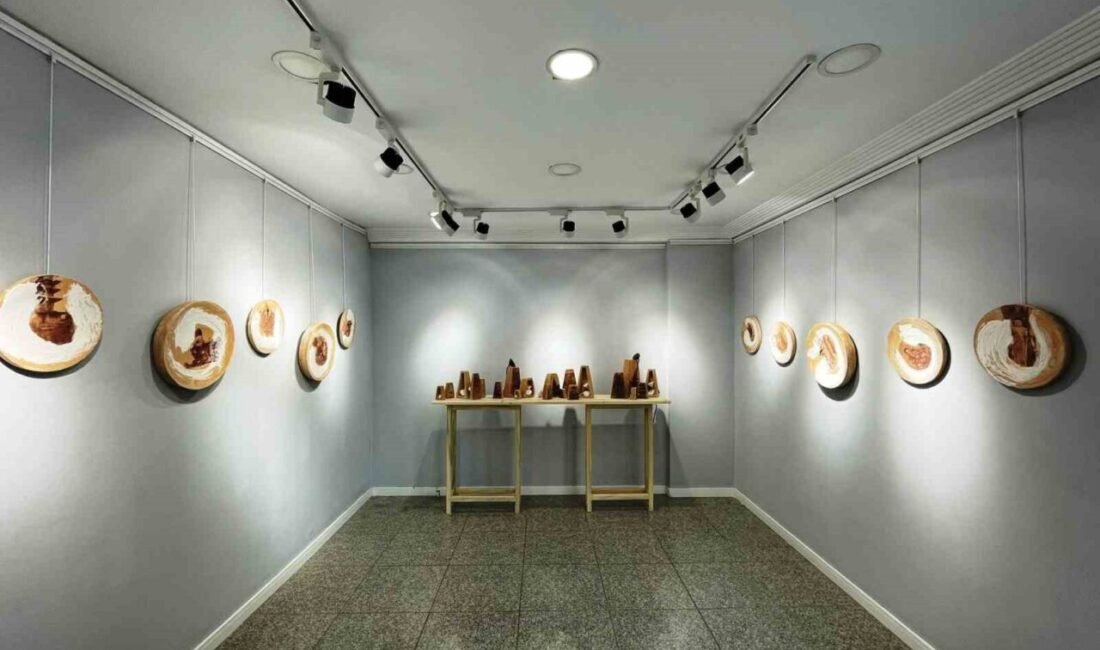 Uzun süre Güney Kore’de yaşayan Çukurova Üniversitesi Güzel Sanatlar Fakültesi