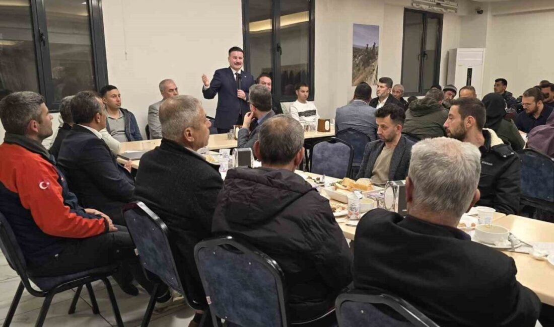 Hatay’ın Hassa ilçesinde yaşayan Şehit aileleri, kaymakamlık tarafından düzenlenen yemek
