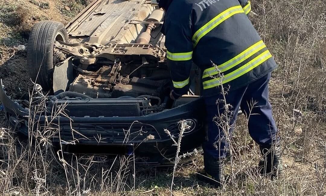 Hatay’da 3 aracın karıştığı trafik kazasında 8 kişi yaralandı, 1