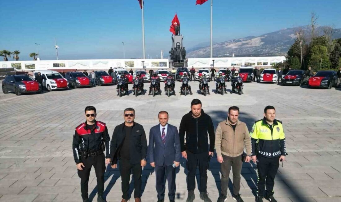 Hatay’ın İskenderun İlçe Emniyet Müdürlüğüne tahsis edilen 23 aracın Atatürk