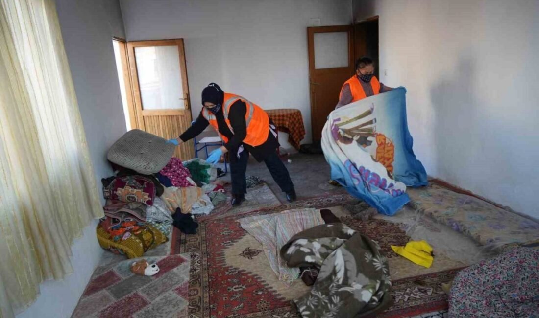 Antalya’nın Kepez ilçesi Esentepe Mahallesi’nde çıkan yangında ölümle burun buruna