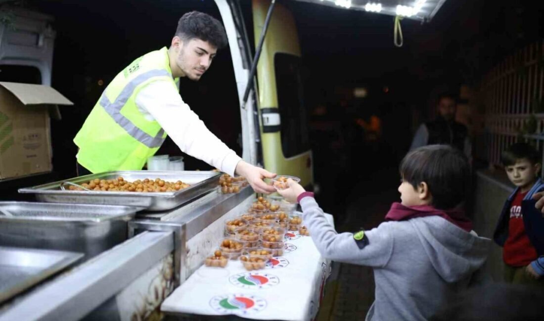Kepez Belediyesi, Regaip Kandili dolayısıyla Aktoprak Nur Yıl Camii ve
