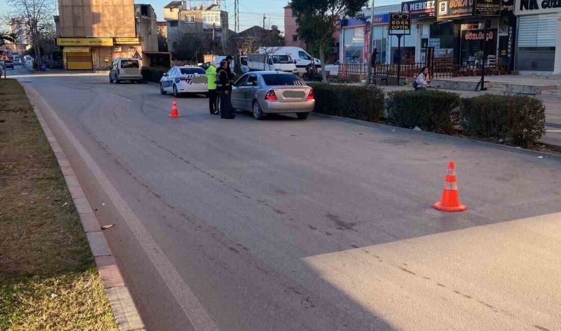 Adana’nın Kozan ilçesinde polisin yaptığı denetimlerde 9 hükümlü yakalandı. Kozan
