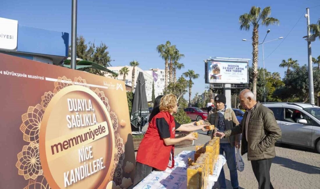 Mersin Büyükşehir Belediyesi, Miraç Kandili dolayısıyla vatandaşlara kandil simidi ikramında