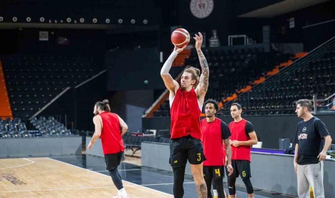 Türkiye Basketbol Süper Ligi’nde ilk yarıyı 8 galibiyetle tamamlayan Mersin