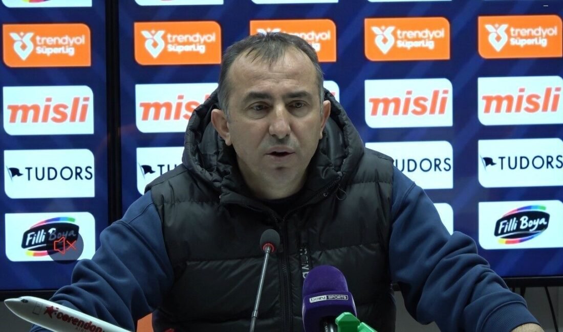 Konyaspor Teknik Direktörü Recep Uçar, Alanyaspor maçının ardından yaptığı açıklamada,
