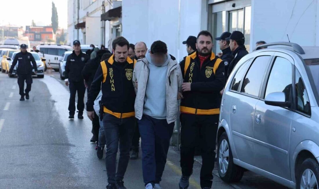 Adana’da suç kaydı olmayan kişilere bulundurma ruhsatlı tabanca aldırıp sonra