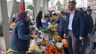 AK Parti Serik İlçe Başkanı Ahmet Söker ve yönetimi, Pazar
