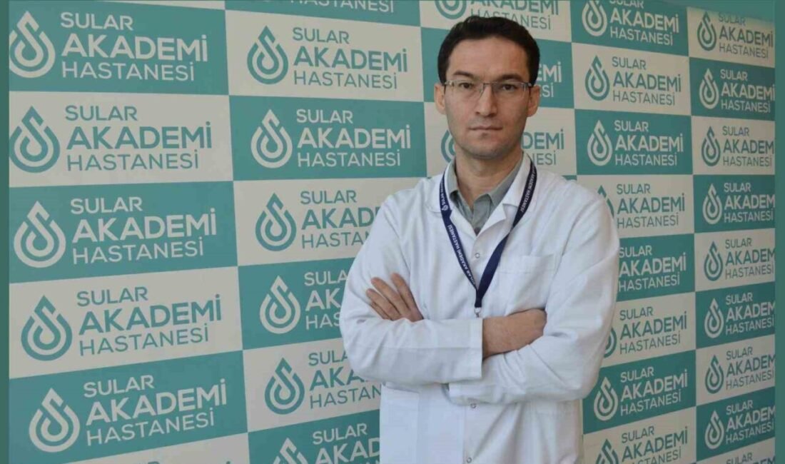 Kulak, Burun, Boğaz (KBB) Hastalıkları Uzmanı Operatör Dr. Ali Okur,
