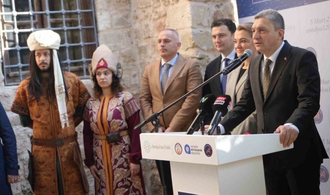 Antalya Valisi Hulusi Şahin, Antalya’nın Fethi’nin 818. ve Atatürk’ün Antalya’ya
