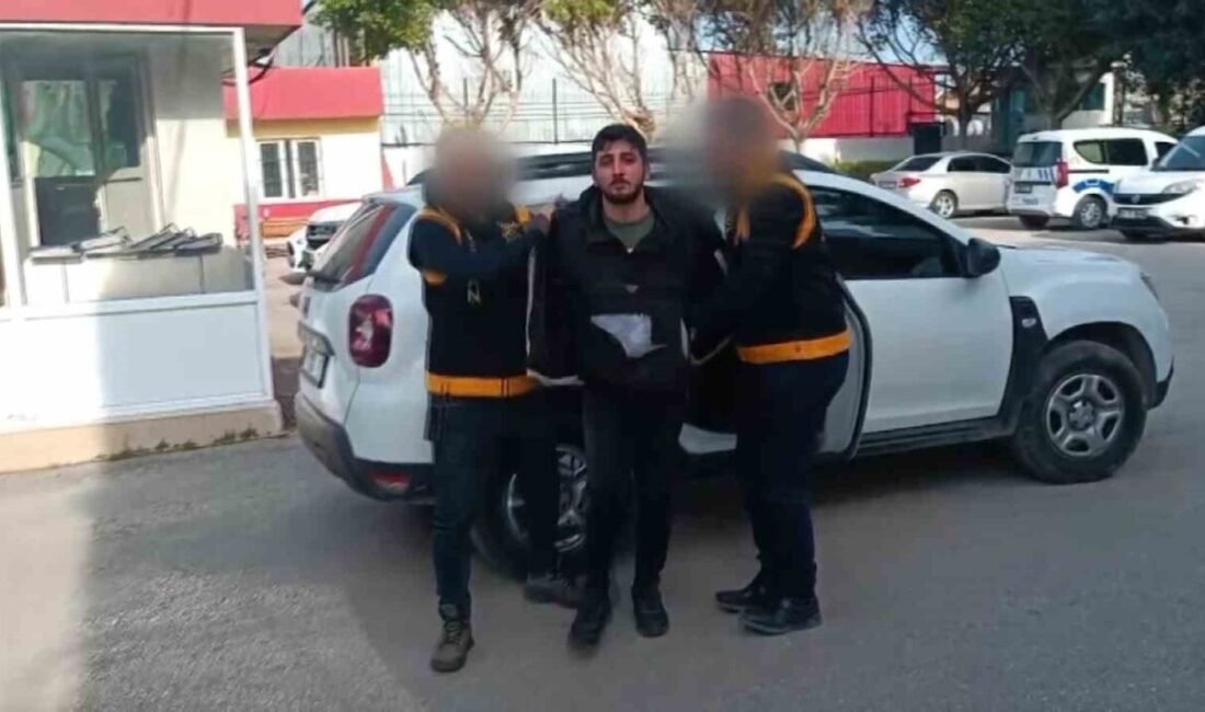 Adana’da hırsızlık suçundan 33 yıl hapis cezasıyla aranan hükümlü saklandığı