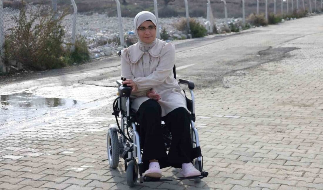 Hatay’da enkazdan 36 saat sonra çıkarılan ve beli tutmayan Türkan