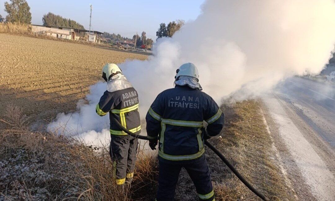 Adana’nın Kozan ilçesinde aracın yanması sonucu bir kişi yaralandı. Edinilen
