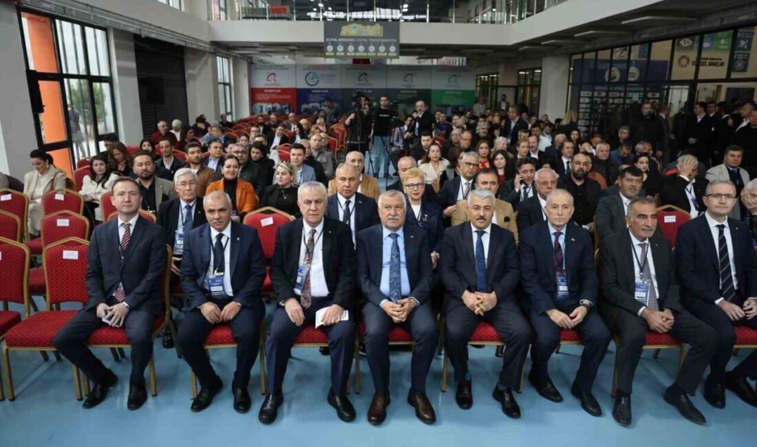 Adana’da sanayici ve iş adamlarına yönelik ‘Akıllı KOBİ Adana Dijital