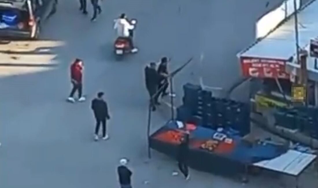 Adana’da bir kişi, restorana düzenlediği silahlı saldırıda 3 kişiyi yaralayarak