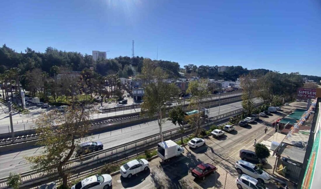 Antalya’nın Aksu ilçesinde nüfus bir önceki yıla göre 2 bin