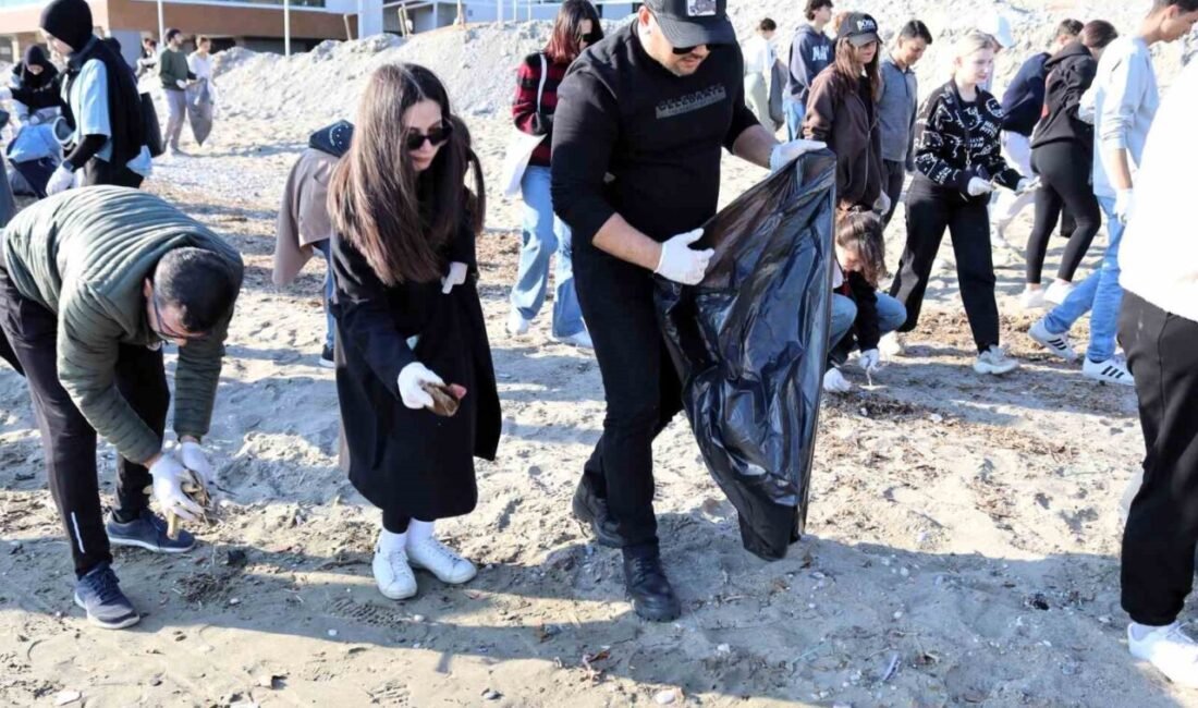 Antalya’da Akdeniz Gençlik Derneği’nce yürütülen ALBÜS Projesi kapsamında 240 gönüllü