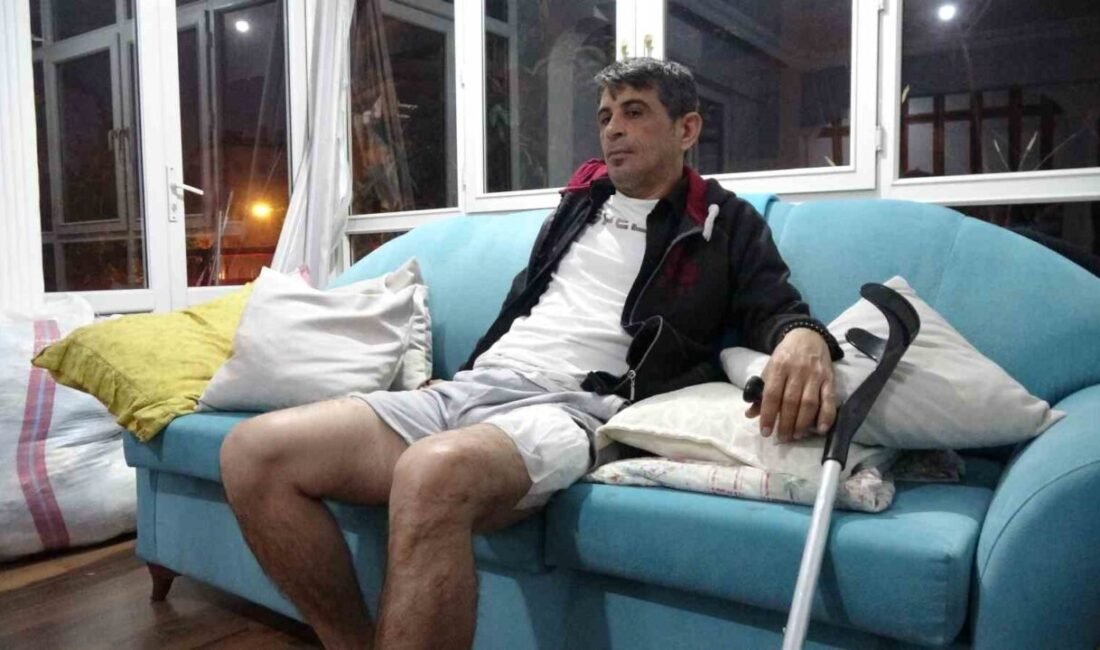 Antalya’nın Alanya ilçesinde trafikte 2 özel halk otobüs şoförünü yaralayan