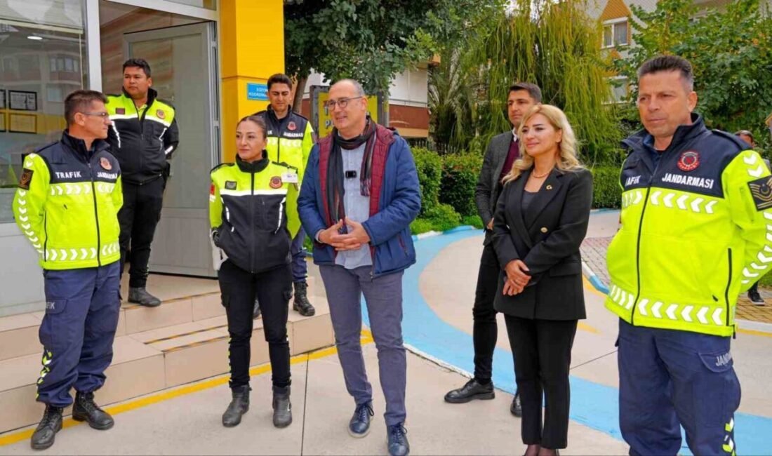 Alanya Belediyesi Trafik Eğitim Merkezi’nde, toplu ulaşım sürücülerine yönelik seminer