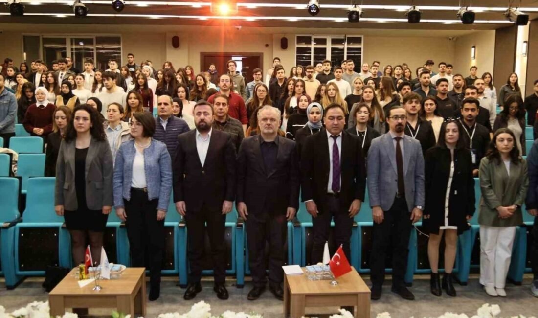 ALKÜ Diş Hekimliği Öğrenci Topluluğu tarafından düzenlenen, akademisyenler ve öğrencilerin