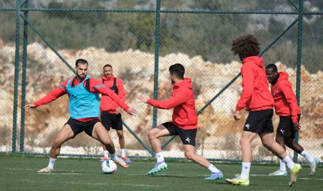 Trendyol Süper Lig’in 24. haftasında Alanyaspor ile karşılaşacak olan Atakaş