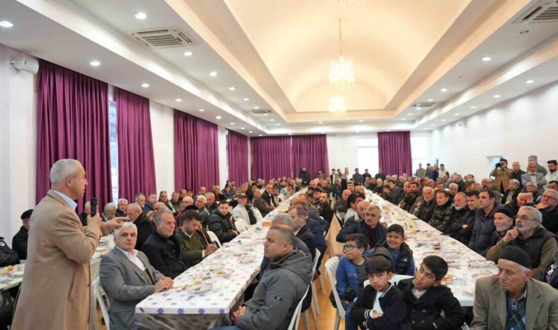 Alanya Belediye Başkanı Osman Tarık Özçelik, Toslak Mahallesi’nde düzenlenen etkinlikte