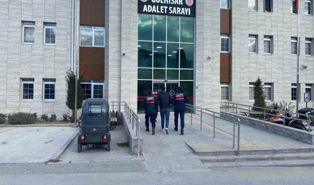 Burdur İl Jandarma Komutanlığı ekipleri tarafından kaçakçılık ve uyuşturucu ticareti
